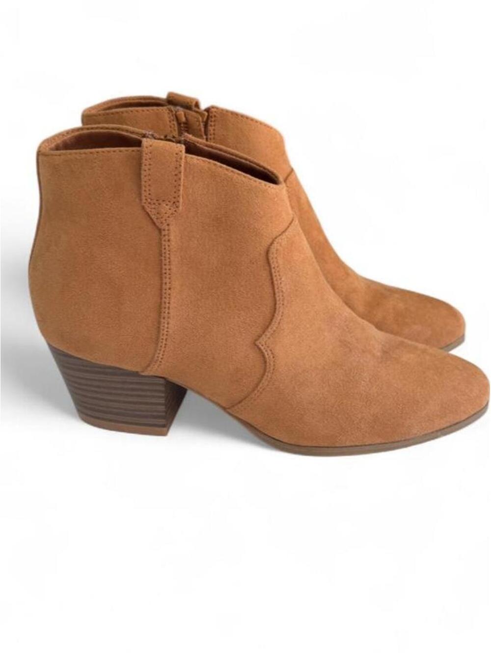 Old Navy Women's Tan and Brown Boot